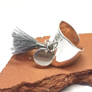 Musardise Bague Large Pompon (Divers Coloris)< Bagues