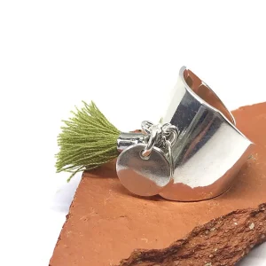 Musardise Bague Large Pompon (Divers Coloris)< Bagues