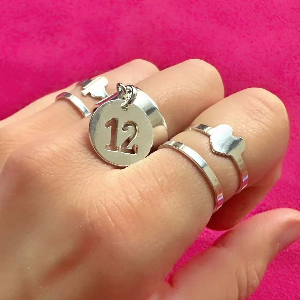 bague_vegas_trefle_1.webp Musardise Bague Vegas Trefle< Bagues