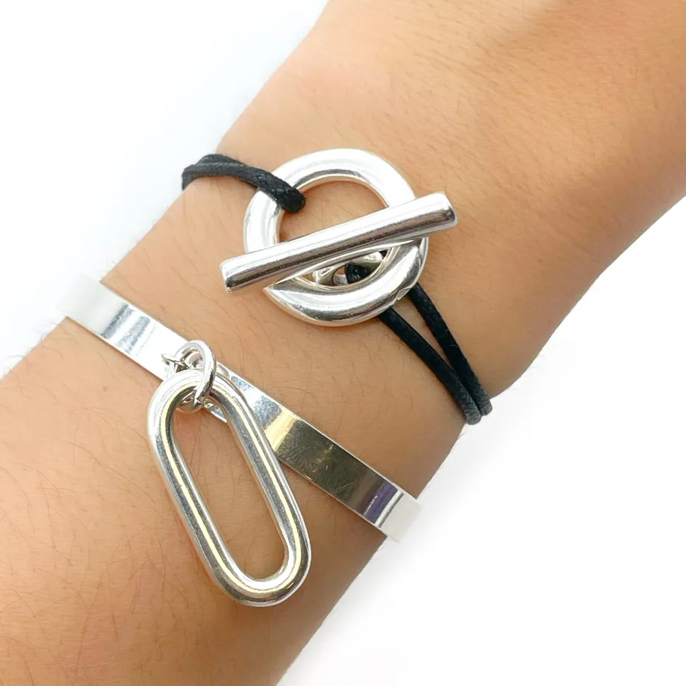 bracelet_attache_simple_g_0.webp Musardise Bracelet Attache Simple (Grand Modele)< Bracelets