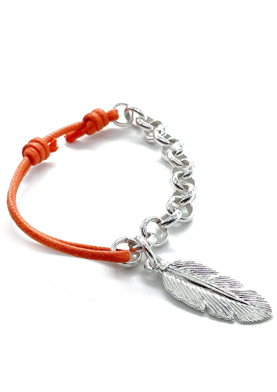 bracelet_demichaine_plume_1.webp Musardise Bracelet Demi-Chaine Plume< Bracelets