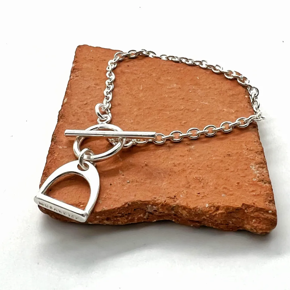bracelet_lou_chaine_etrie_0.webp Musardise Bracelet Lou Chaine Etrier< Bracelets