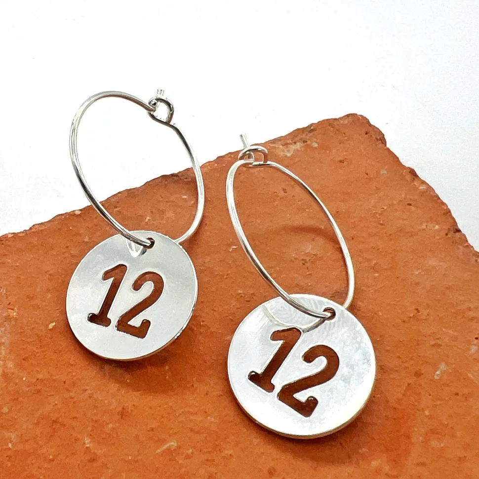 creoles_gm_numera_0.webp Musardise Creoles Gm Numera< Boucles D'Oreilles