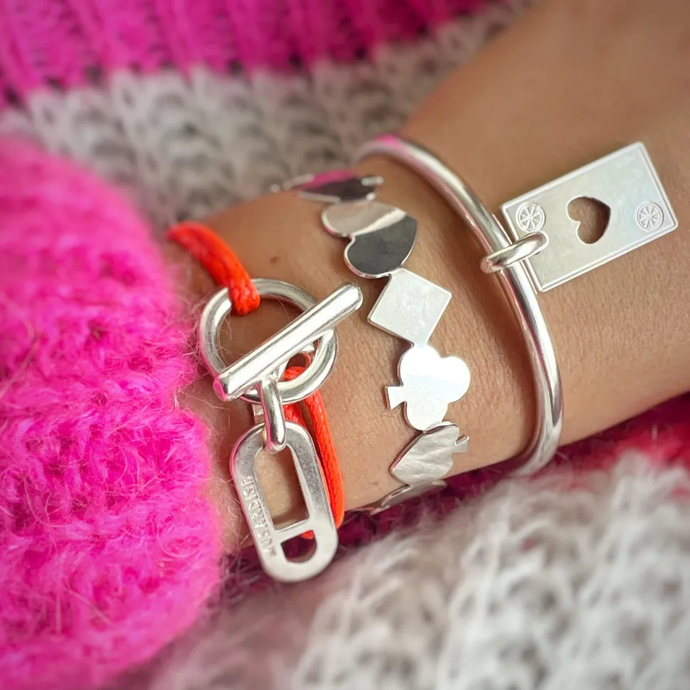 jonc_elvis_1.webp Musardise Jonc Elvis< Bracelets